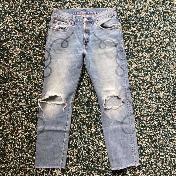 Printed Levi’s Jeans - Picture 2 of 3